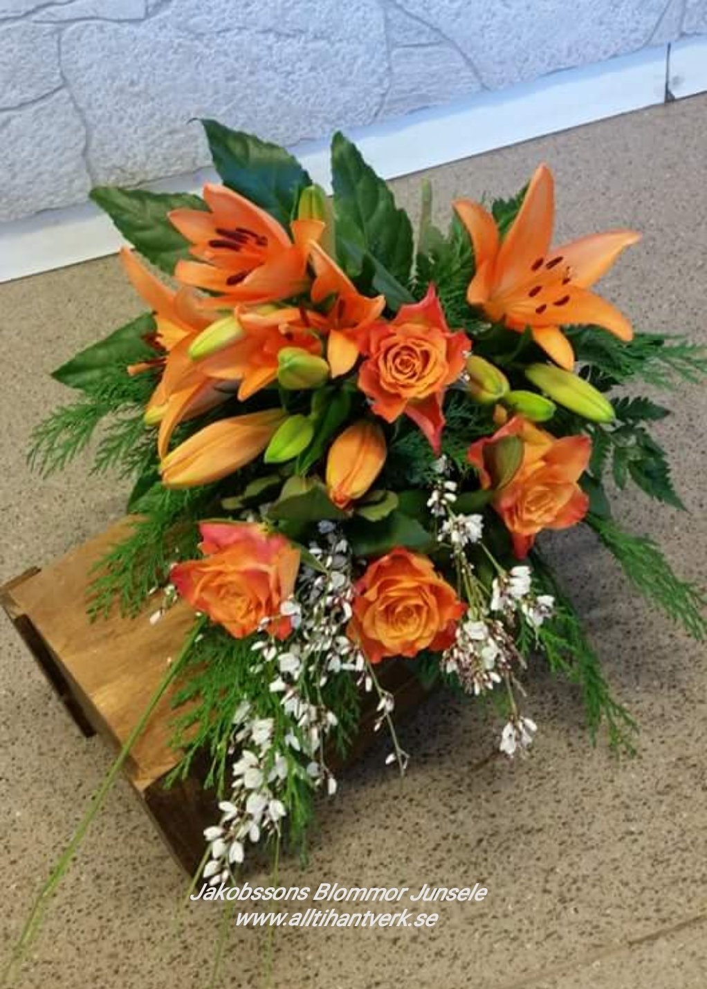 Sorgbukett junsele blomsterbutik